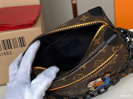 TRUNK LOUIS VUITTON SOFT 0801